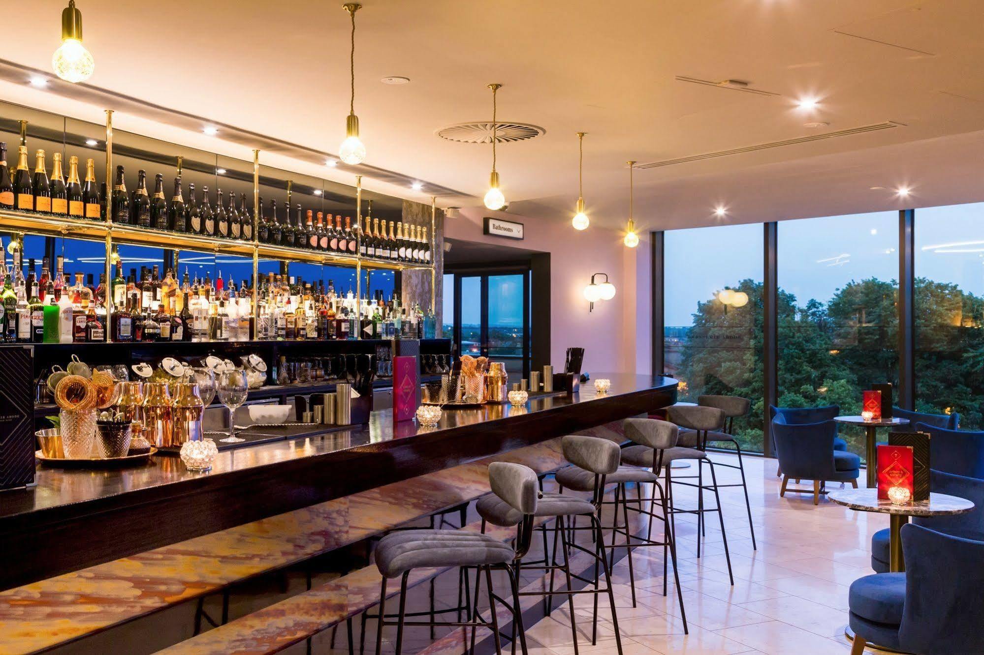 Abode Chester Bagian luar foto